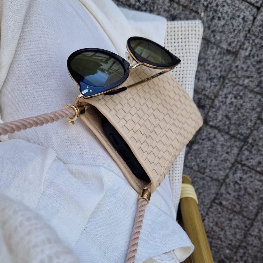 Berawa Crossbody Phone Pouch – Handwoven Nappa Leather (Buttermilk)