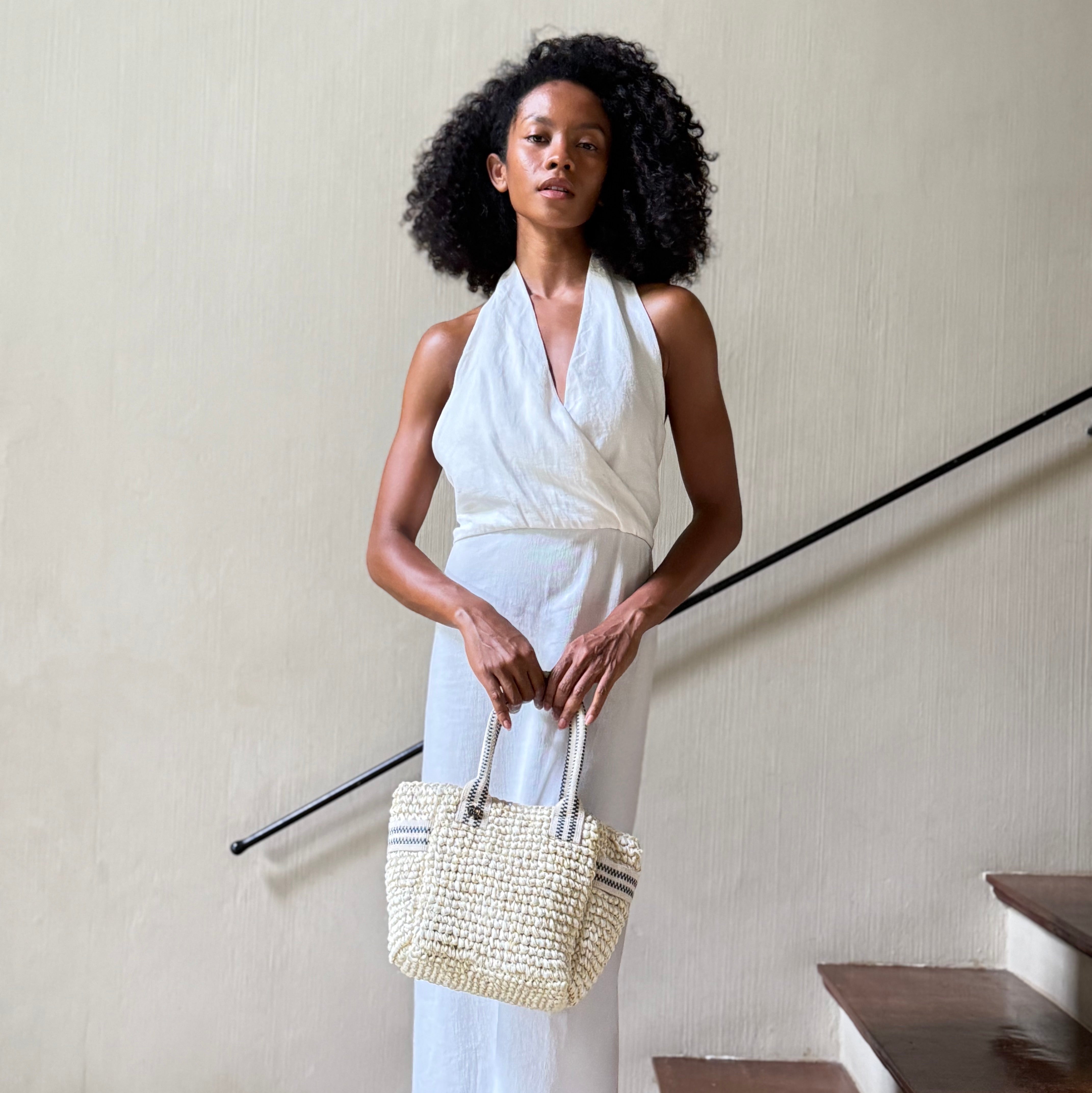 Kaba Mini Tote Bag – Handwoven Natural Raffia