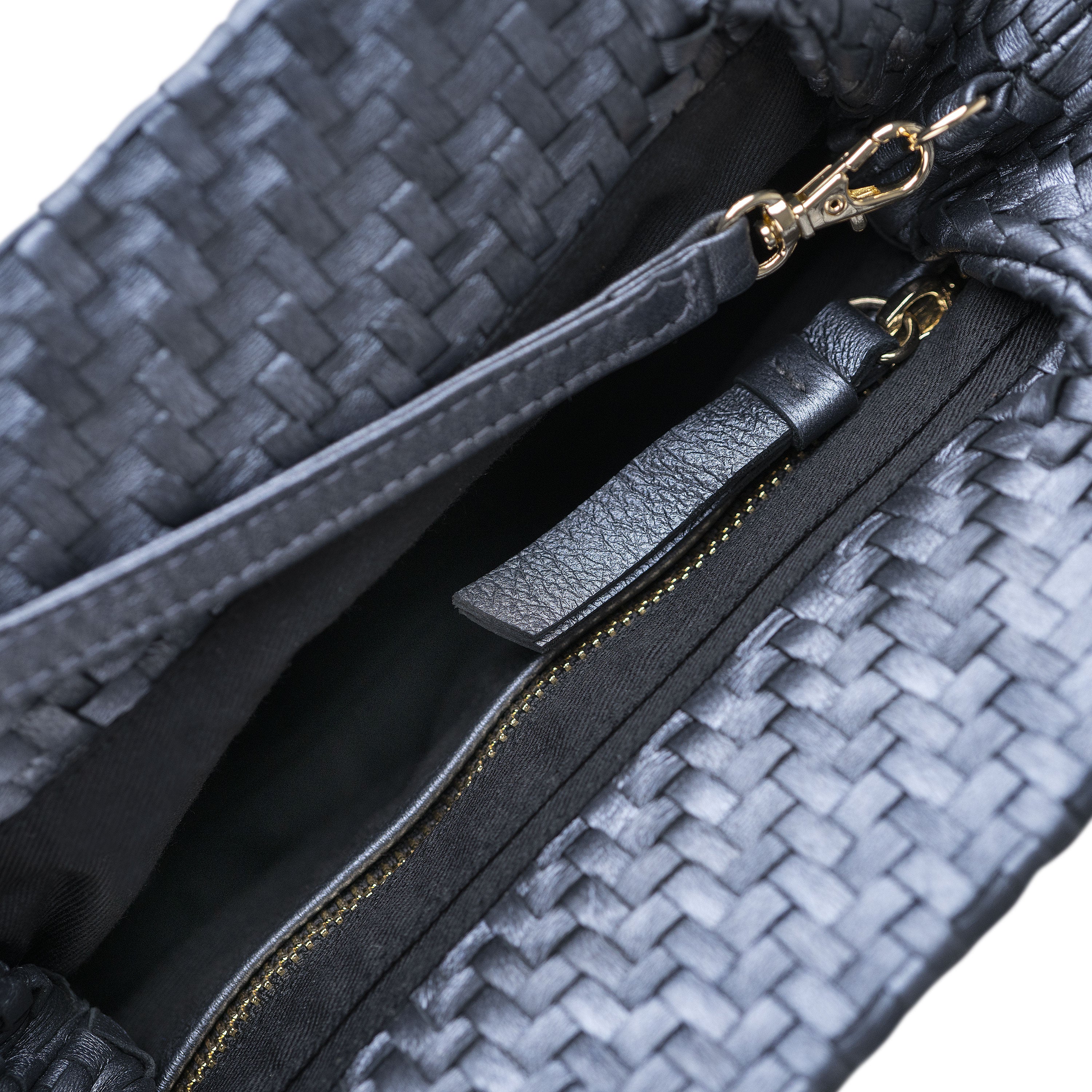 Lilis Small Frame Clutch