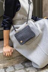 Imut Crossbody Purse