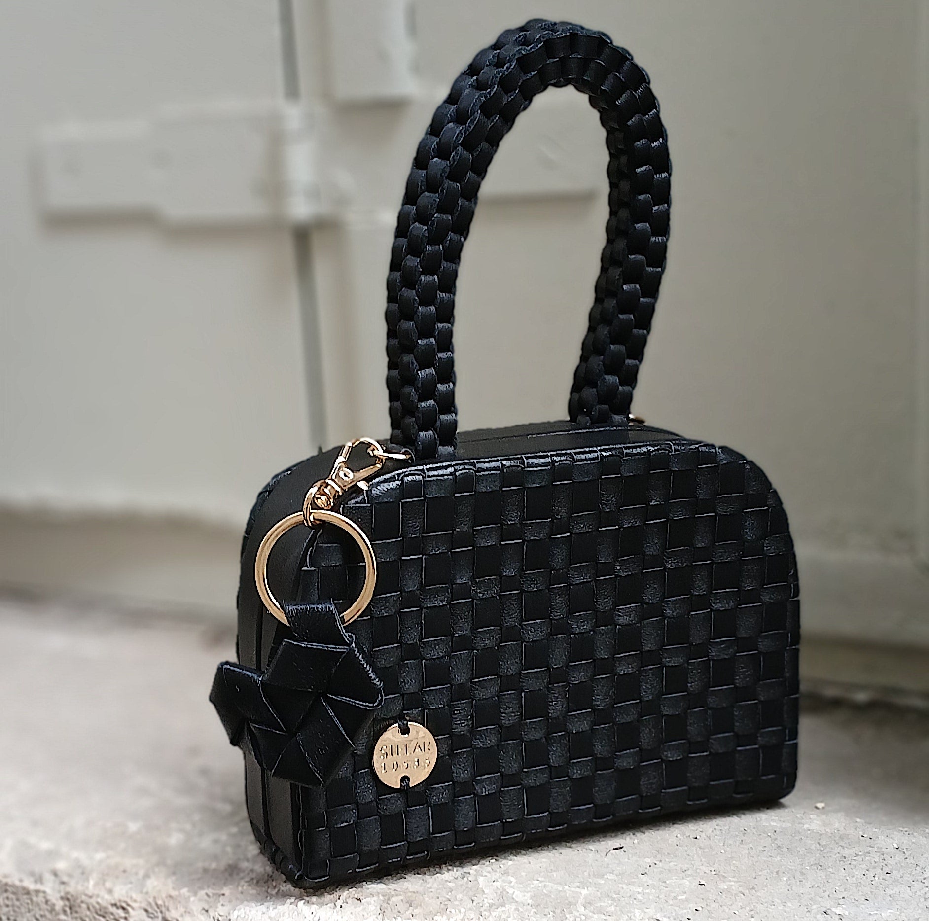 Pintu Leather Bracelet Bag