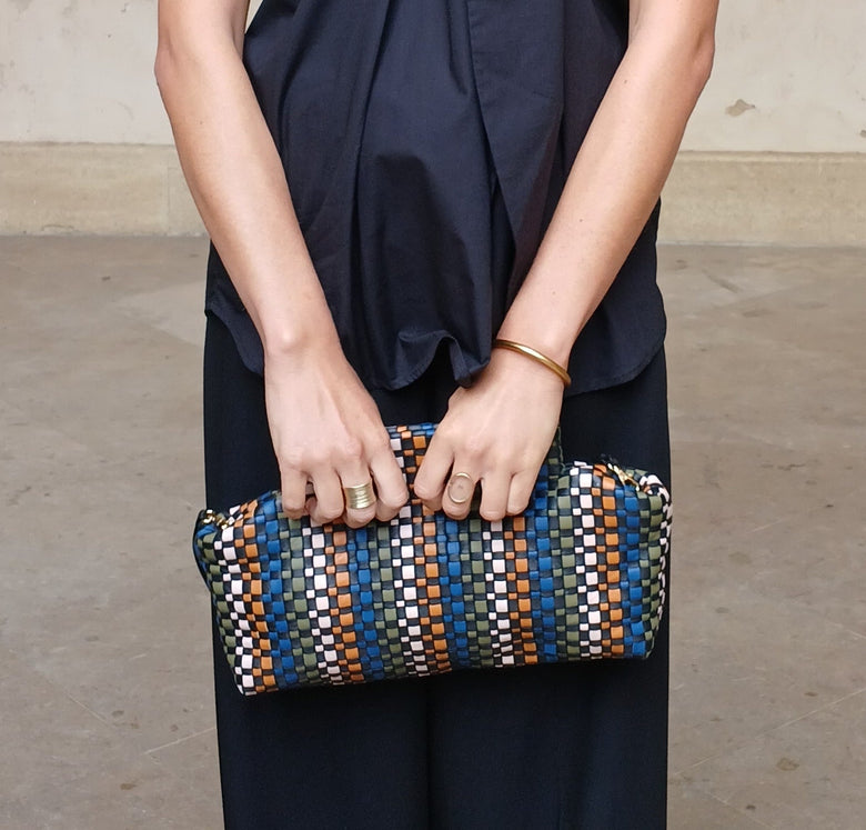 Lilis Medium Frame Clutch