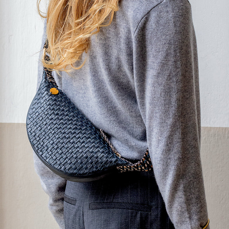 Medewi Leather Sling Bag